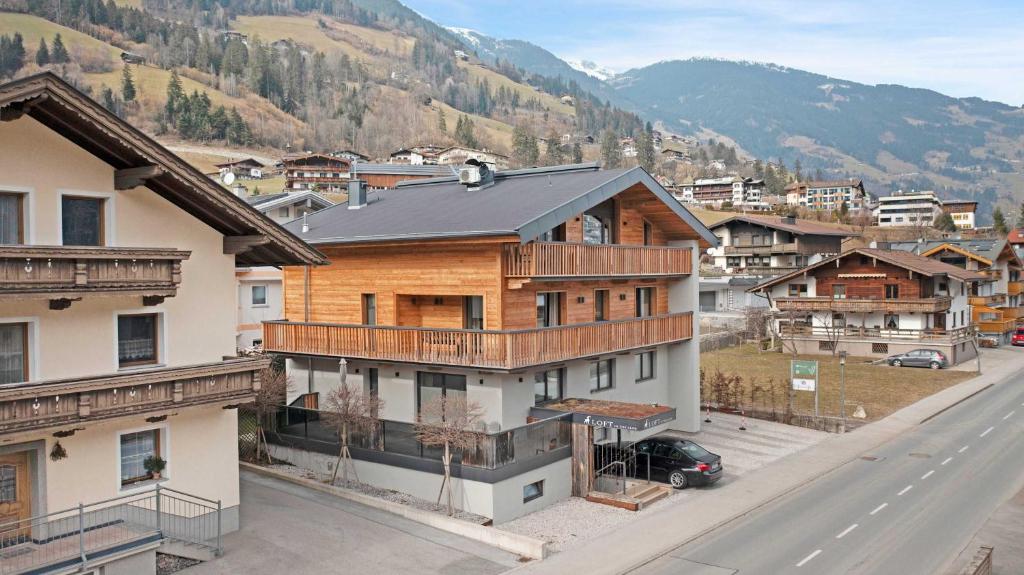 Loft in the Alps Penthouse - 2