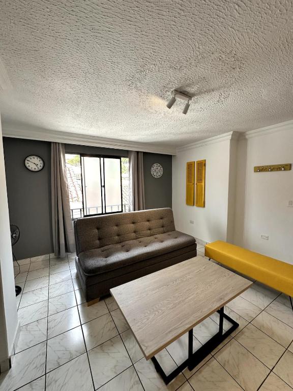 Central Apartment and Spacious balcony, San Gil - 5