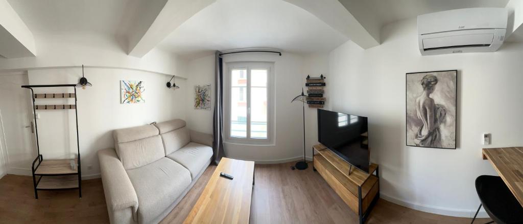 Charming and very central 2 rooms apartment - 2