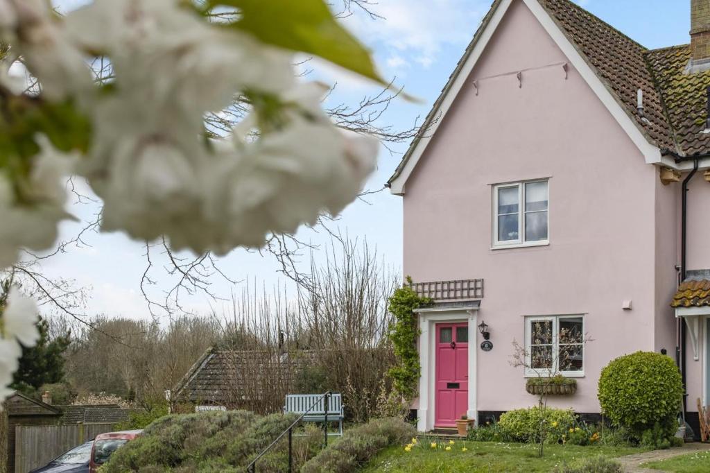 Honeysuckle, Halesworth