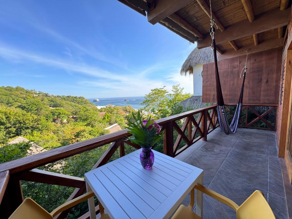Charming Ocean View Apartment, Casa Xochi, San Agustinillo