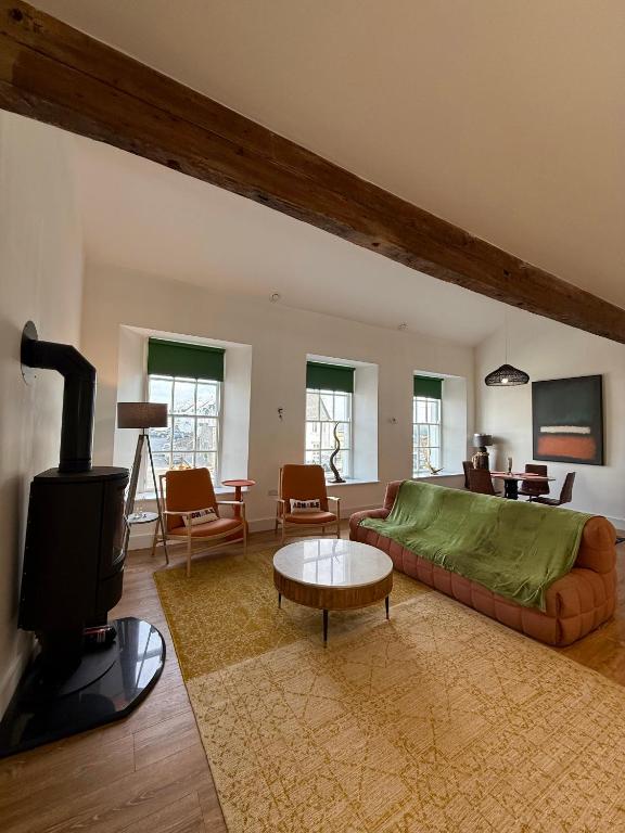 Egan's Bar Apartment, Liscannor