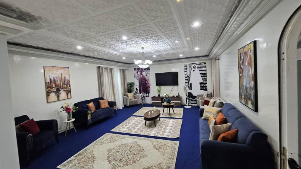 Maison Lumiere, Somone