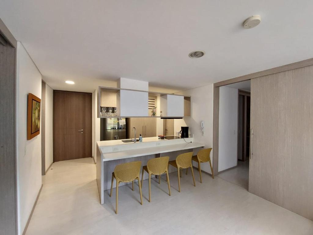Apartasuite en Rionegro, piscina, gimnasio y spa - 3