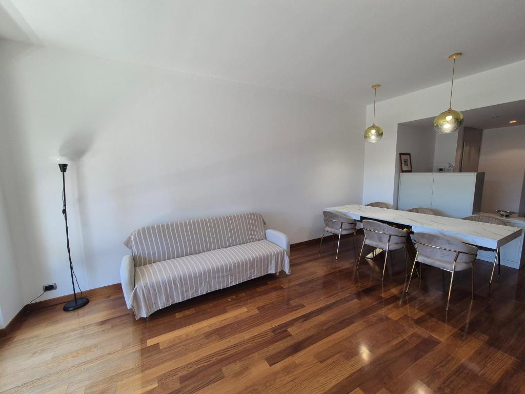 Como Prudence Suite - 5