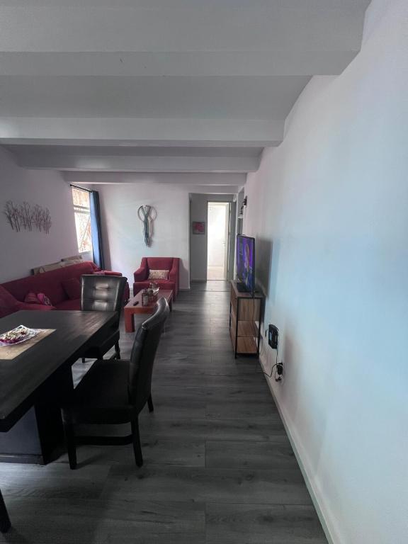 Saritas House - 2