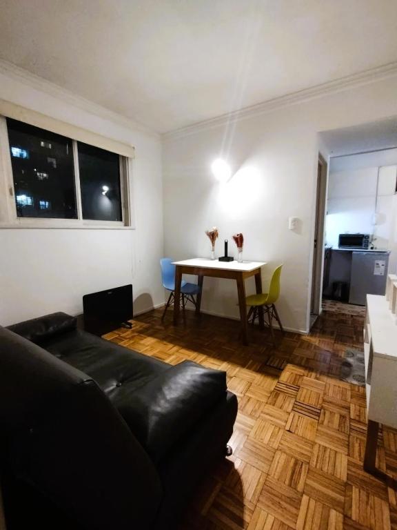 Central y Comodo Departamento - 2