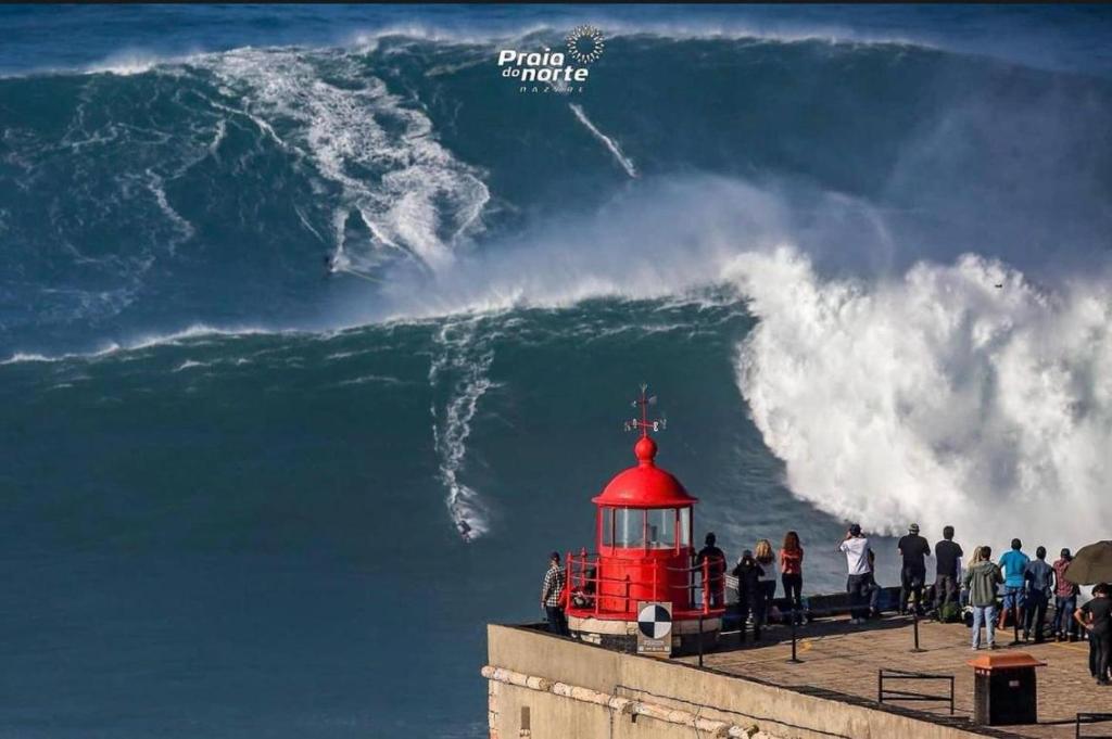 T2 Pôr do Sol, Nazaré