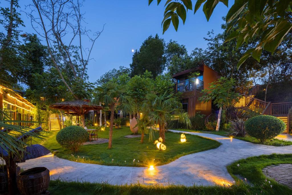 头等舱国际酒店-成都天府机场店, Jianyang