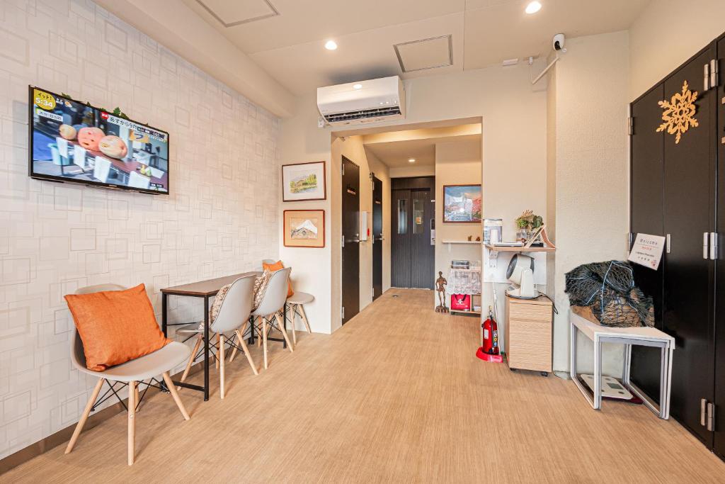 Riverview APT, Asakusa-Skytree Area, 4-min to Metro