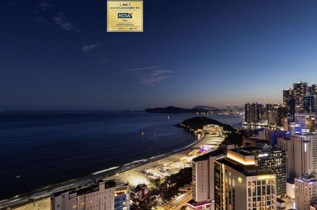 Marysol by Haeundae beach, Pusan