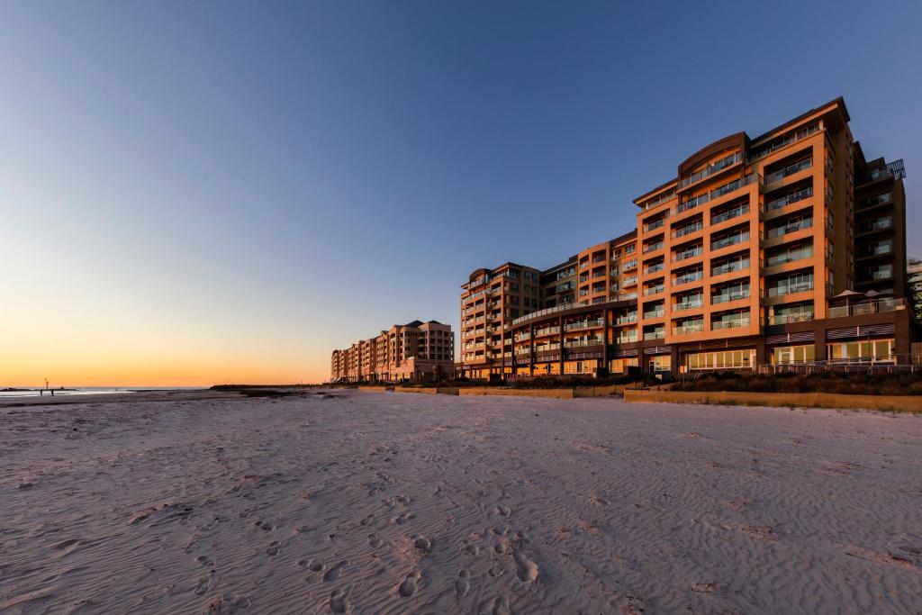 Oaks Glenelg Plaza Pier Suites photo