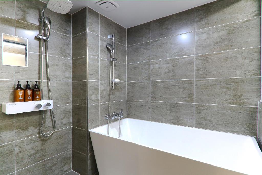 LOUIS Hotel Sasang photo