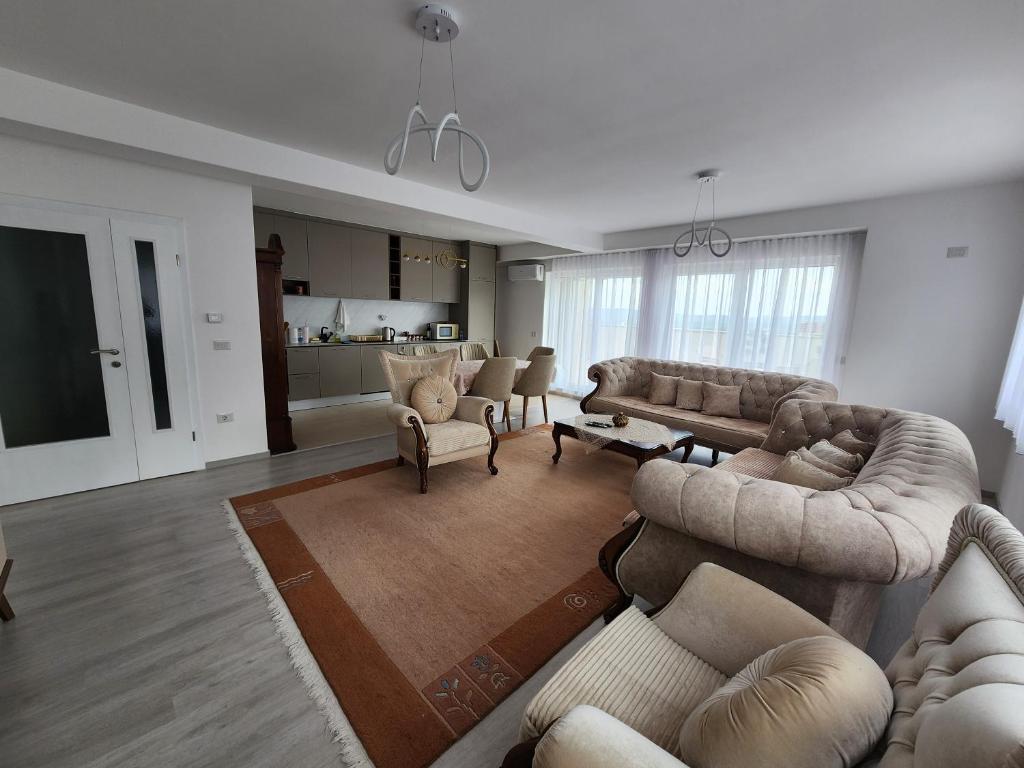 Rine Apartment, Prizren