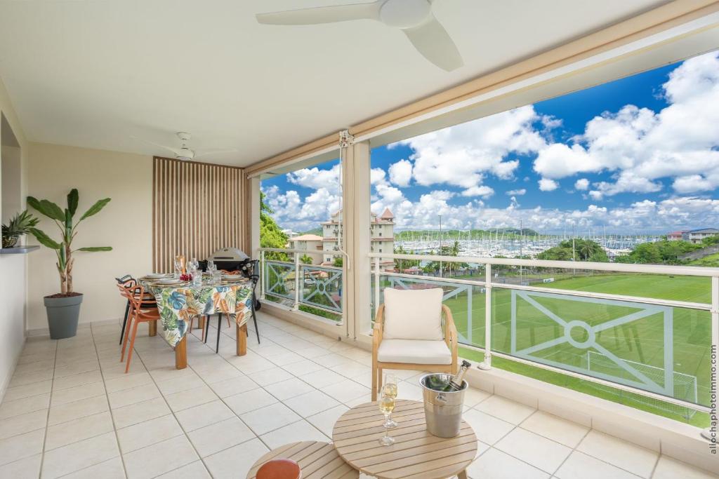 Le Strelitzia, Le Marin