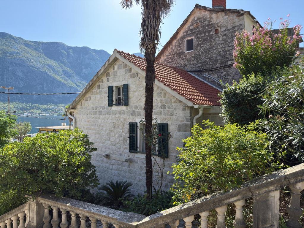 Romantic stone house by the sea **** - 3