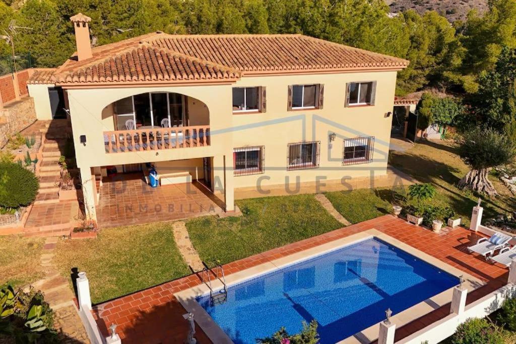 Villa Marietta, private pool villa with sea views and terrace, perfect for families and remote stays - 3