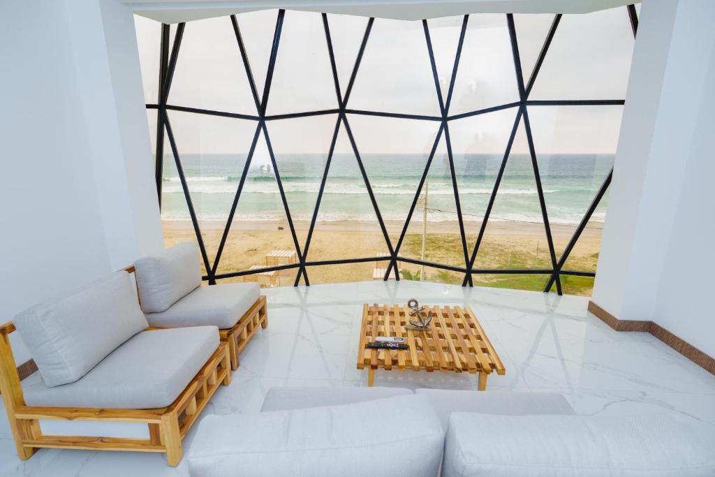 Diamond Beach Montañita - 4