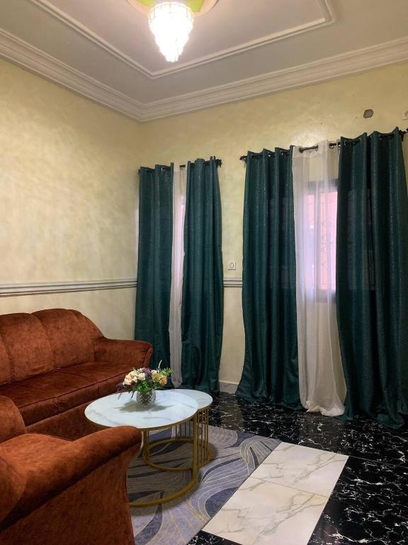 Air-conditioned apartment, secured Residence Kribi, Kribi