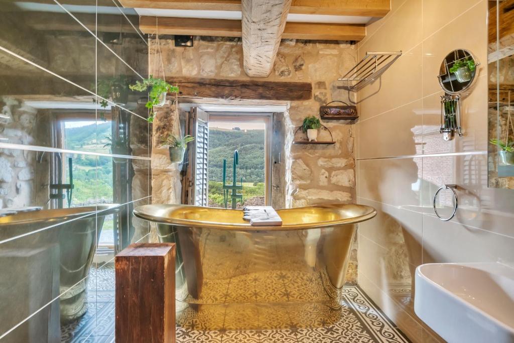 The Cowshed, Llangollen