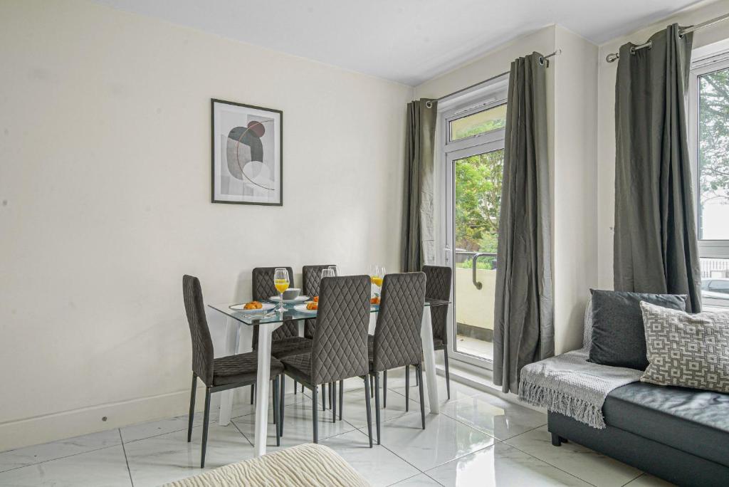 BnBNova - Paddington - 3BR with Balcony, London