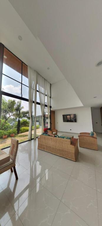 TERRA LOMA House - 5
