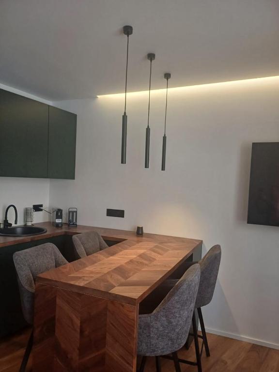 Beausoleil, 30 meters from Monaco train station - 2