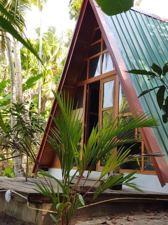 Private Villa747, Hikkaduwa