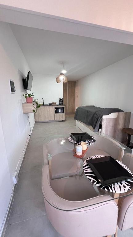 Monoambiente impecable - 1