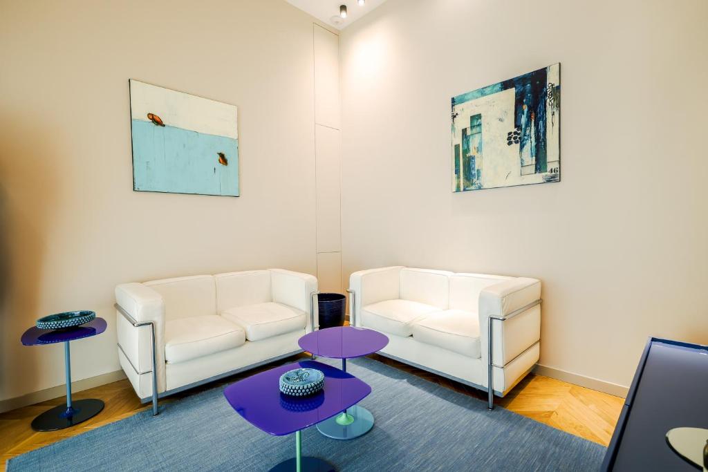 Exclusuite Design Apartment - 4
