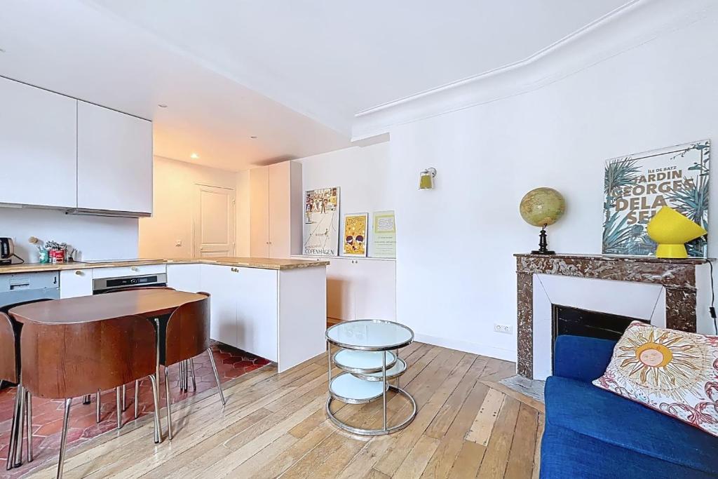 Cozy apartment near Sacré Coeur - 1