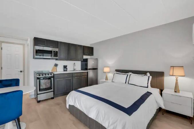 Luxury One Block To The Boardwalk Escape, Seaside Heights