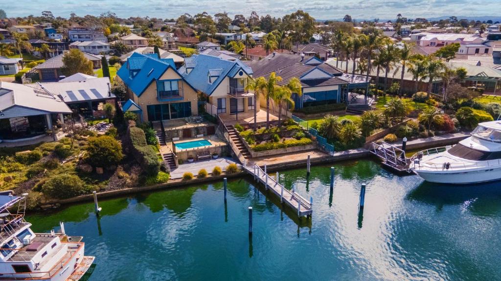 The Loft, Paynesville