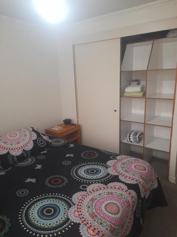 Habitación plaza y media cerca de metros - 2