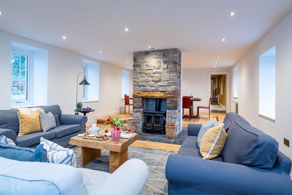 The Doocot - A Beautiful Countryside Cottage, Livingston