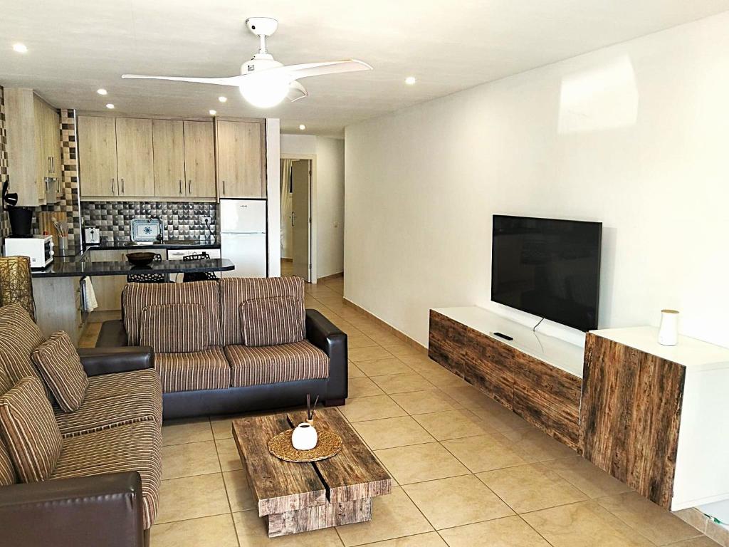 Apartment in San Marino complex - 4