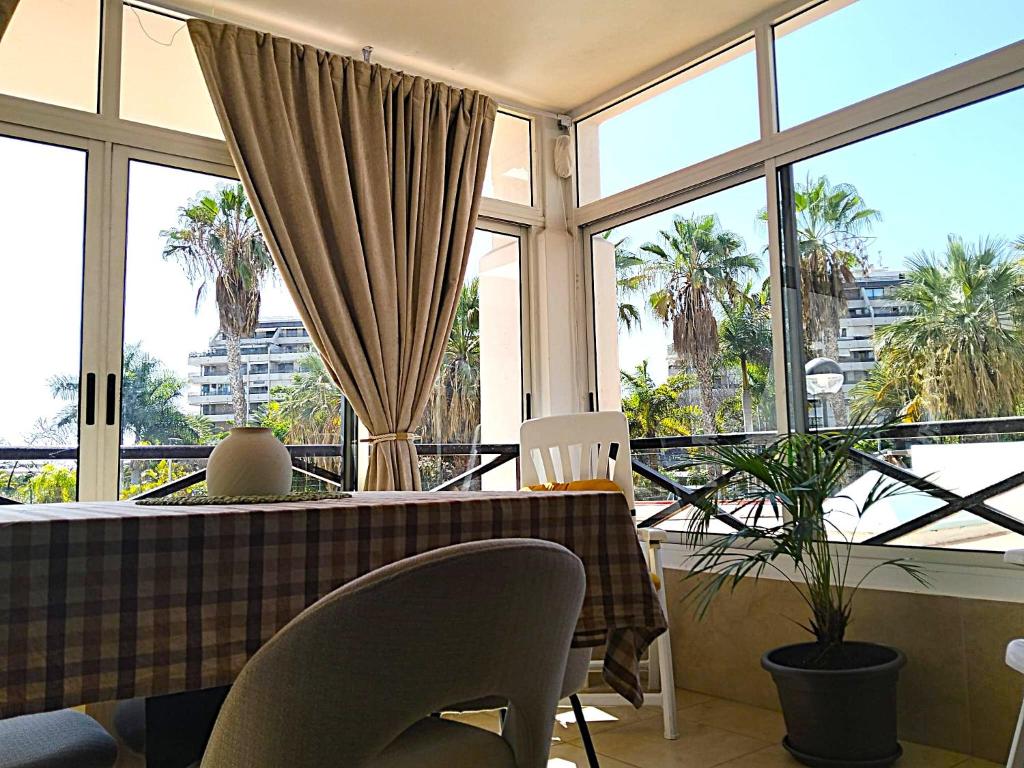 Apartment in San Marino complex, Los Cristianos