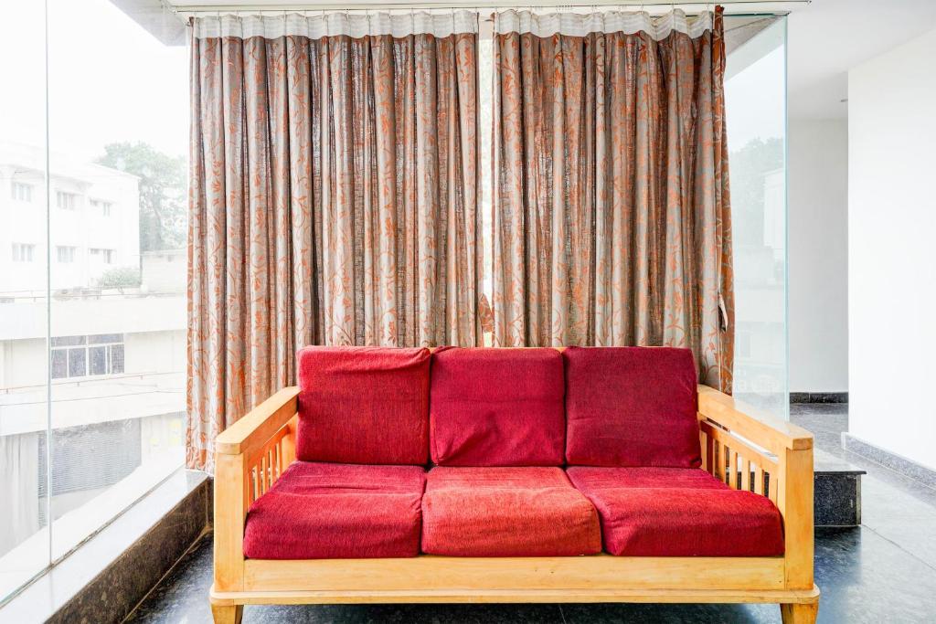 フロント・ロビー