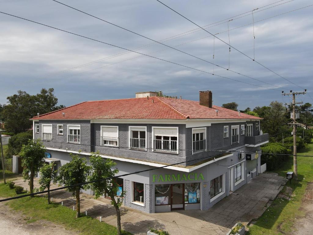 Chapa Surfhaus - 1