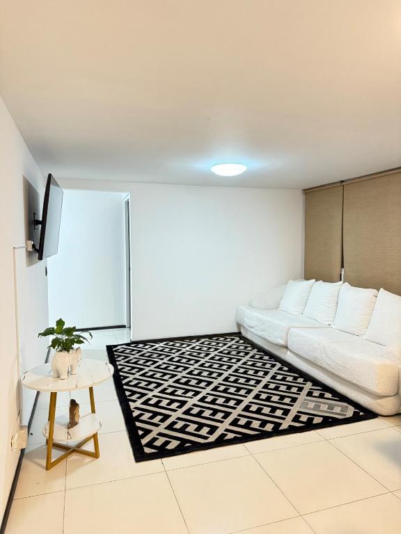 Hermoso departamento muy cerca del Angel y Reforma - 1