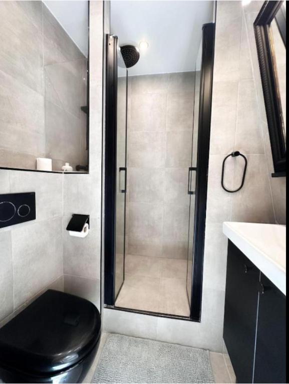 Champs-Élysées Montaigne luxe - 5