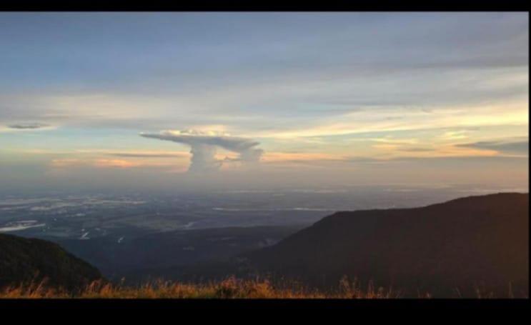 Sunset inlet homestay Cherrapunjee, Šillong