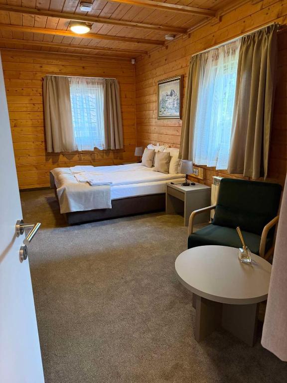 Alpin Borovets, Алпин Боровец — Borovets, Sofia (province)