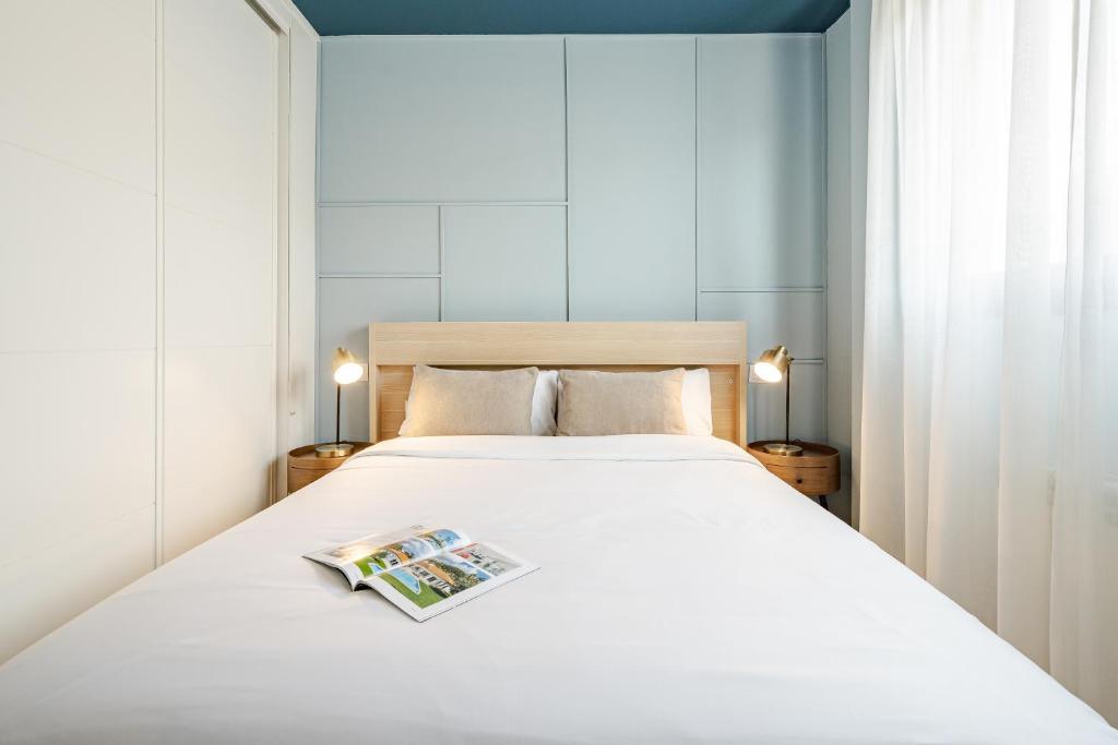 Color Apartments by Olala Homes - 4