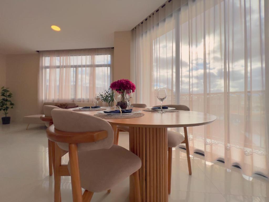 Apartamento a estrenar con la mejor vista de Loja - 4