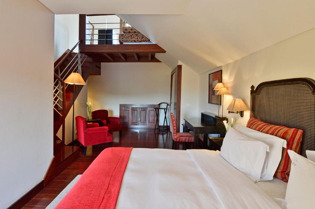 โปอูซาดา กอนเบนโต เดอ ทาวิรา- ฮิสทริค โฮเต็ล (Pousada Convento de Tavira- Historic Hotel)