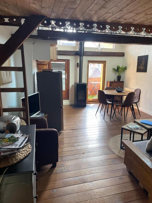 Appartement plein de charme - Cœur vieille ville - 3