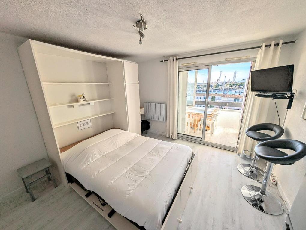 CAP Studio Vue Port Pools Tennis Loggia WiFi Clim, Cap d'Agde