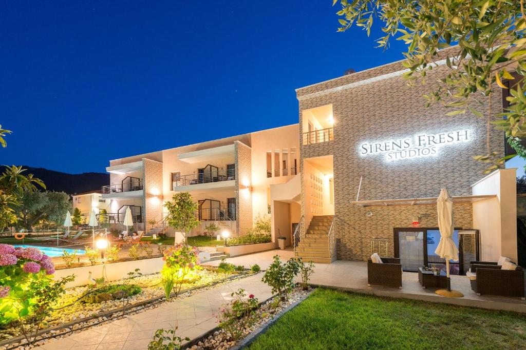 Luxury Sirens Fresh — Hotel in Thassos