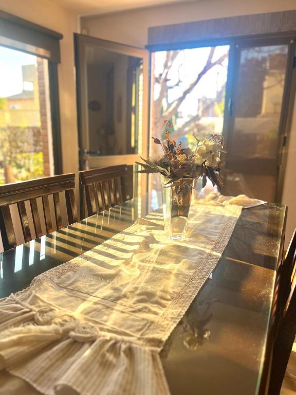 Espectacular House, Jardín, Pileta, Cochera - 4